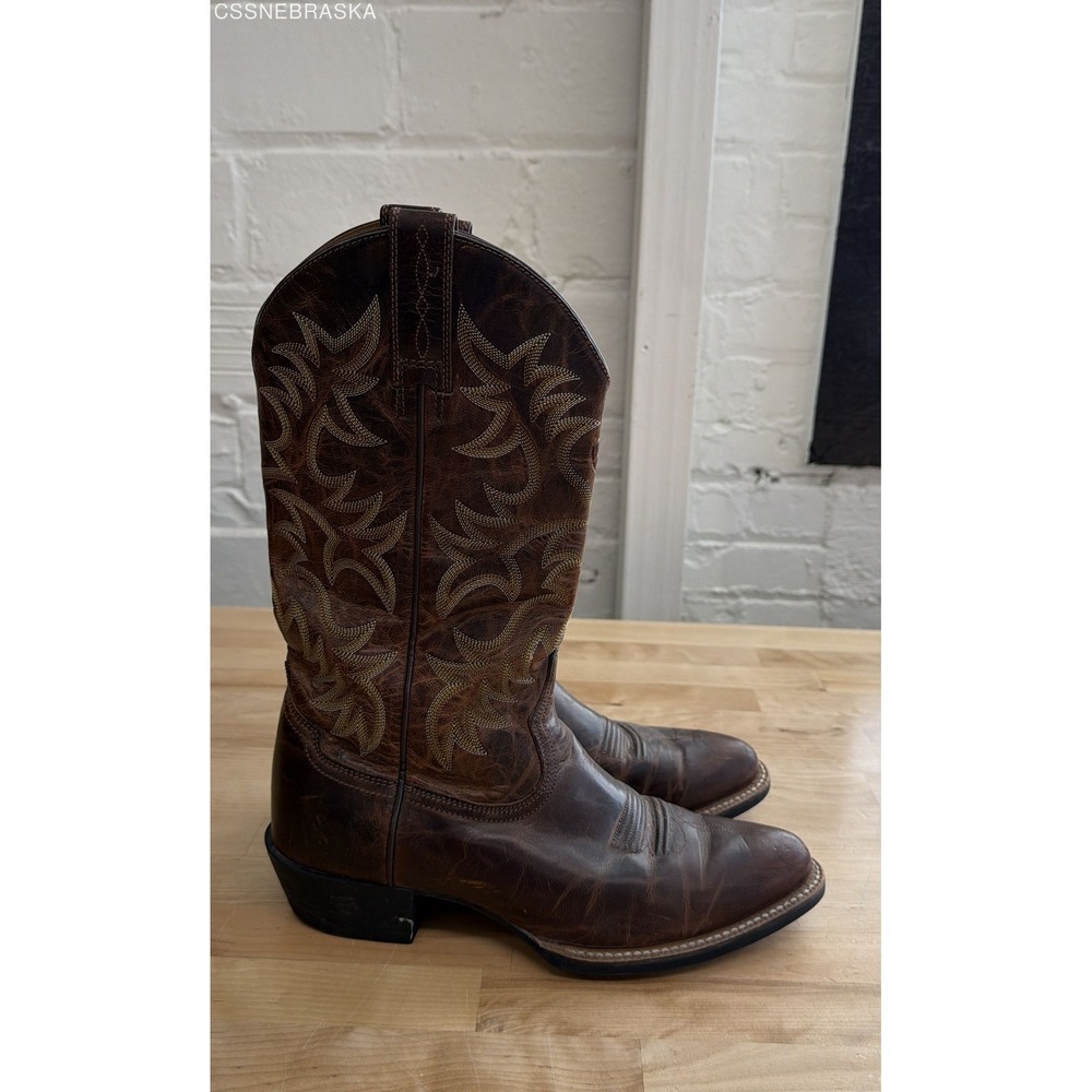Ariat Heritage Western R-Toe Distressed Brown Leather Cowboy Boots Men's 8.5D - Picture 2 of 10